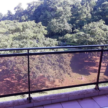 Apartment Les Pieds Dans L'eau Les Marines De 4 Couchages *