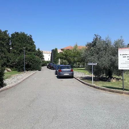 Les Pieds Dans L'eau Les Marines De 4 Couchages Moriani Plage