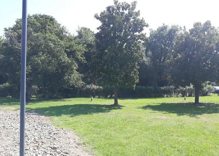 Les Pieds Dans L'eau Les Marines De 4 Couchages *