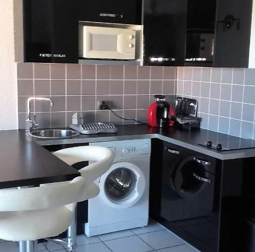 Les Pieds Dans L'eau Les Marines De 4 Couchages 公寓