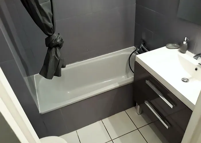 Les Pieds Dans L'eau Les Marines De 4 Couchages 公寓